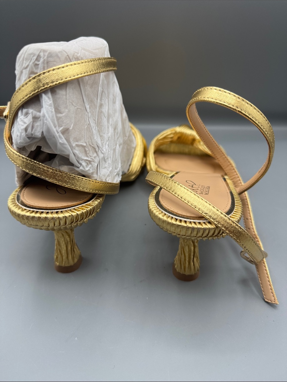 Jewel Badgley Mischka Women's Hudson Knot Block Heel Evening Sandals - Picture 3 of 4